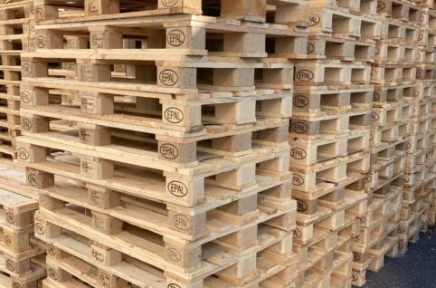 中古木製パレット片面4方差し800×1200　300枚　特価　埼玉県久喜
