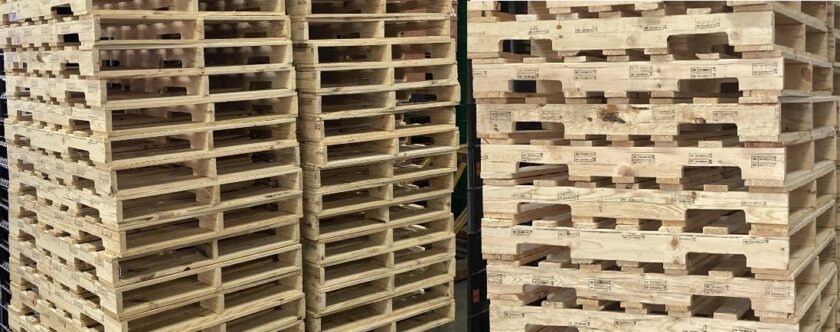 中古木製パレット片面4方差し1016×1219(若干前後します)在庫約160枚 横浜市内 @500円(送料別・税別)